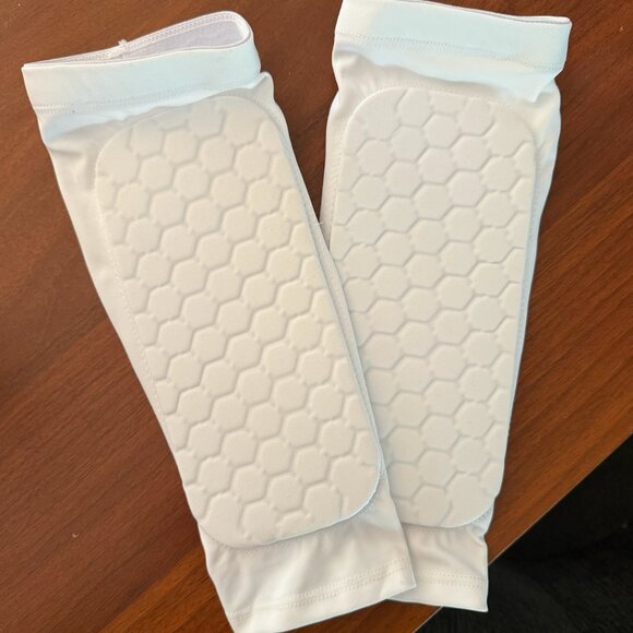 Shin Defender Shinguardian Elite Size Small - Picture 3 of 5